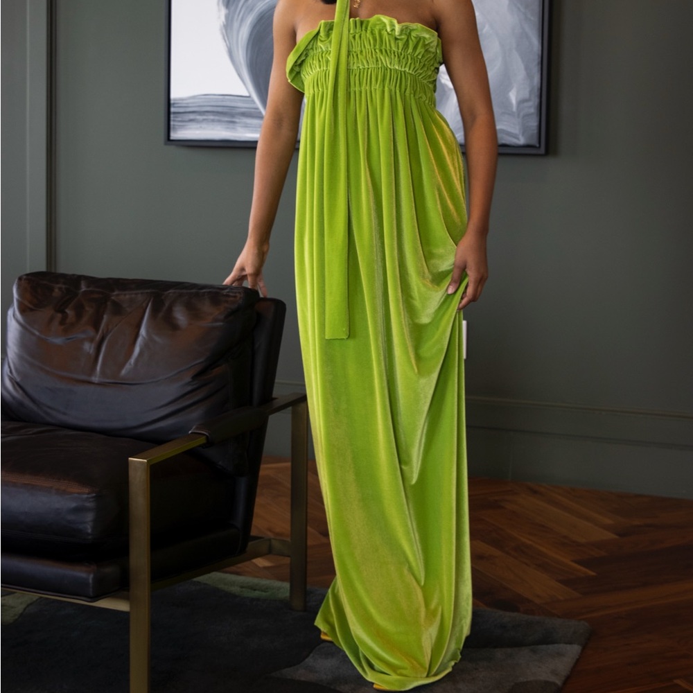 Lime Velvet Strapless Gown – Abstraction Studio (One-of-a-Kind)